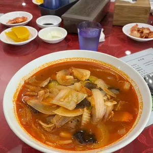 거목 대표 사진