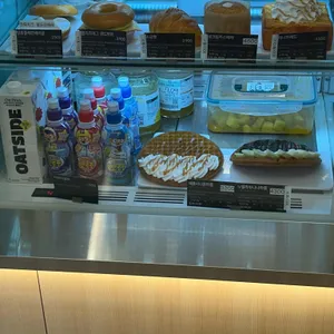 카페게이트 사진