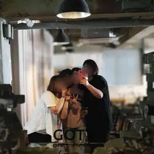 곳온니플레이스 올드스트릿 리뷰 사진