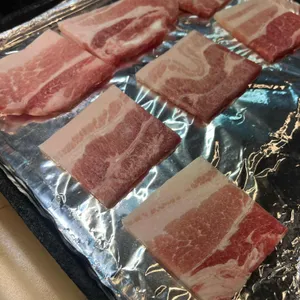 급속냉동삼겹살전문점 사진 2