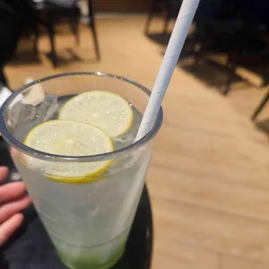 폴바셋 대표 사진