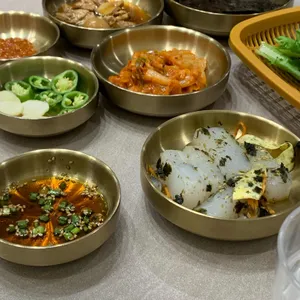 백년도담솥밥 사진