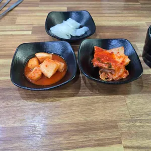얼큰이왕냉면 사진 2