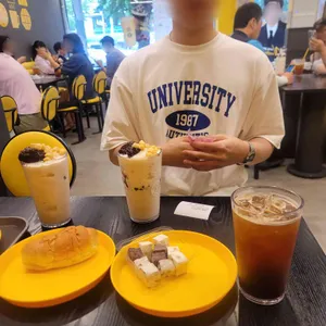 컴포즈커피 사진