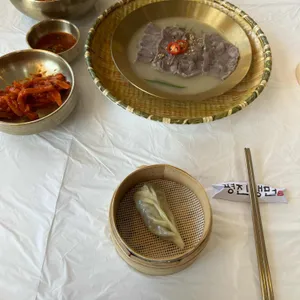 평진냉면 사진
