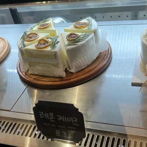 더포레스트 퀸 리뷰 사진