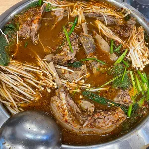 황금산흑염소 사진 2