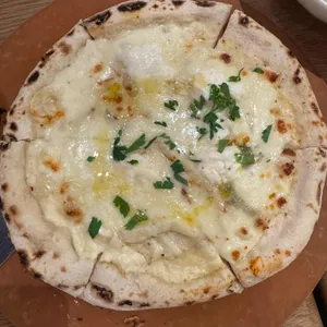 글로브 비스트로 대표 사진