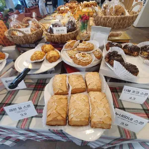 카페 소유 사진