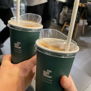 커스텀커피 사진 1