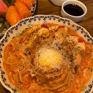연어롭다 사진