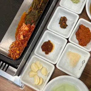 여수갓육고 사진 2