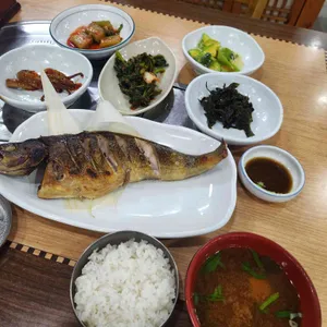 섬마을식당 사진