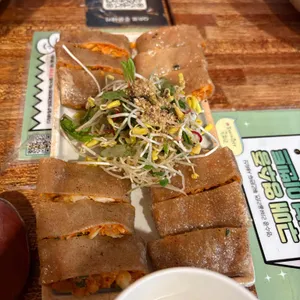 잘빠진메밀 사진