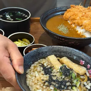 돈카미 사진