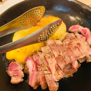 트라가 사진