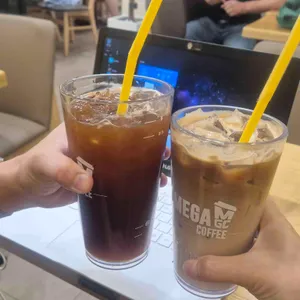 메가커피 사진 1