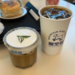 몽토랑 사진 2