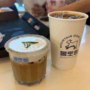 몽토랑 사진