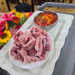 흑돼지킹생구이전문점 사진 2