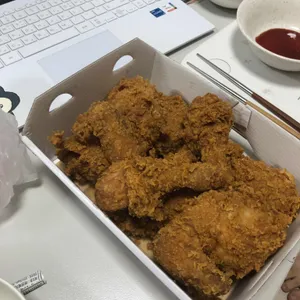 BBQ치킨 사진