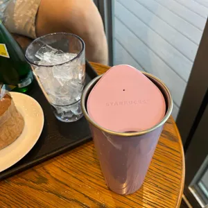 스타벅스 사진 2