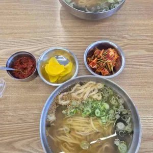 얼큰이칼국수 사진 1