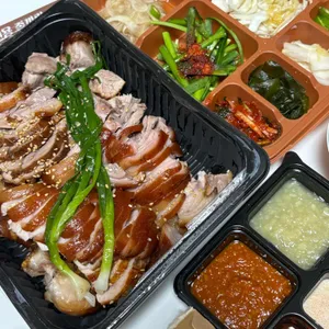 완미족발 대표 사진