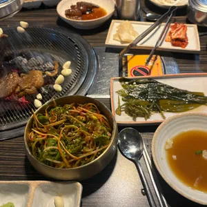 육조선 사진