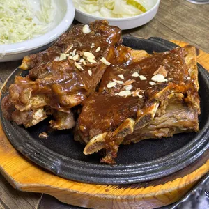 신촌감자탕해물뼈찜 사진 2