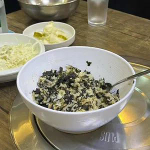 신촌감자탕해물뼈찜 사진