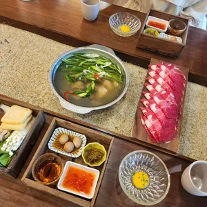 샤브니지앤스키야키 사진 1