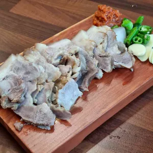 제주 고사리육개장 오름 사진