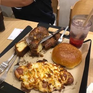 엔제리너스 사진