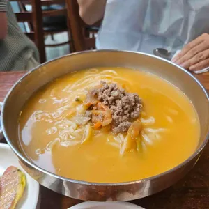 명동 칼국수 해물 사진