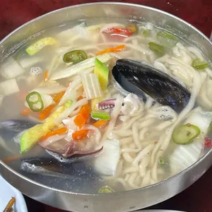 벌교꼬막포차 사진