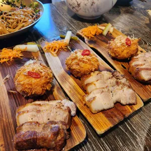 모던돔베 사진