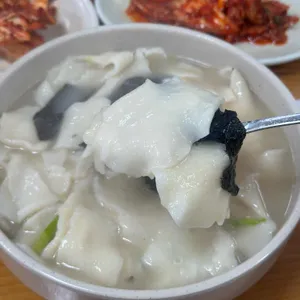 엄마손칼국수 사진