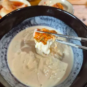 솔향 맷돌콩국수 대표 사진