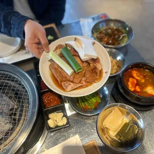 반지하 사진