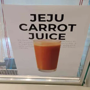 사과반쪽 사진