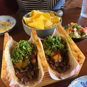멕시칼리 리뷰 사진