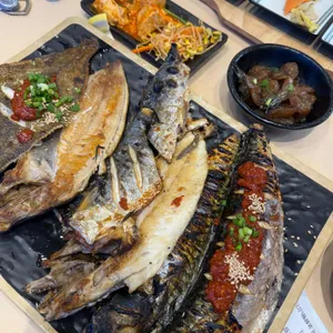 달빛에구운고등어 대표 사진