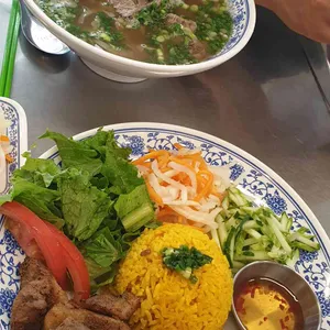 포옹남 대표 사진