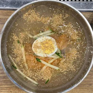 석꾼 사진
