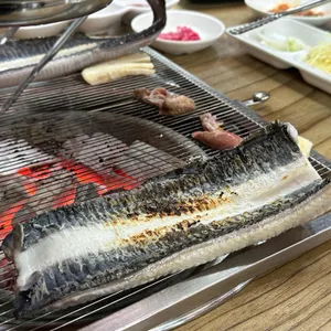 장어만찬 사진