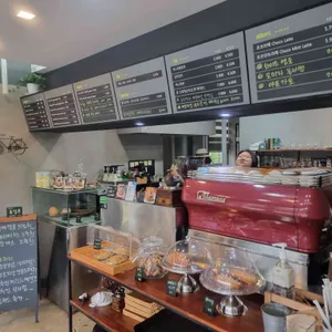 카페인구랑리 리뷰 사진