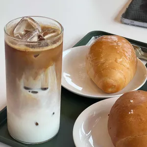 카페서들 사진