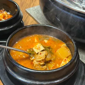모옥살 사진