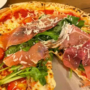 라피자일피노 대표 사진